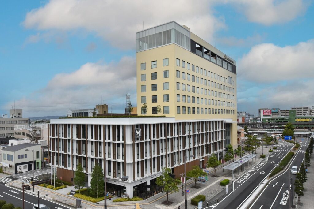 橿原市役所分庁舎ミグランスの南東側外観